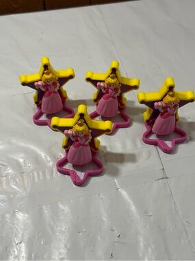 Super Mario Galaxy Princess Peach toy figures bundle